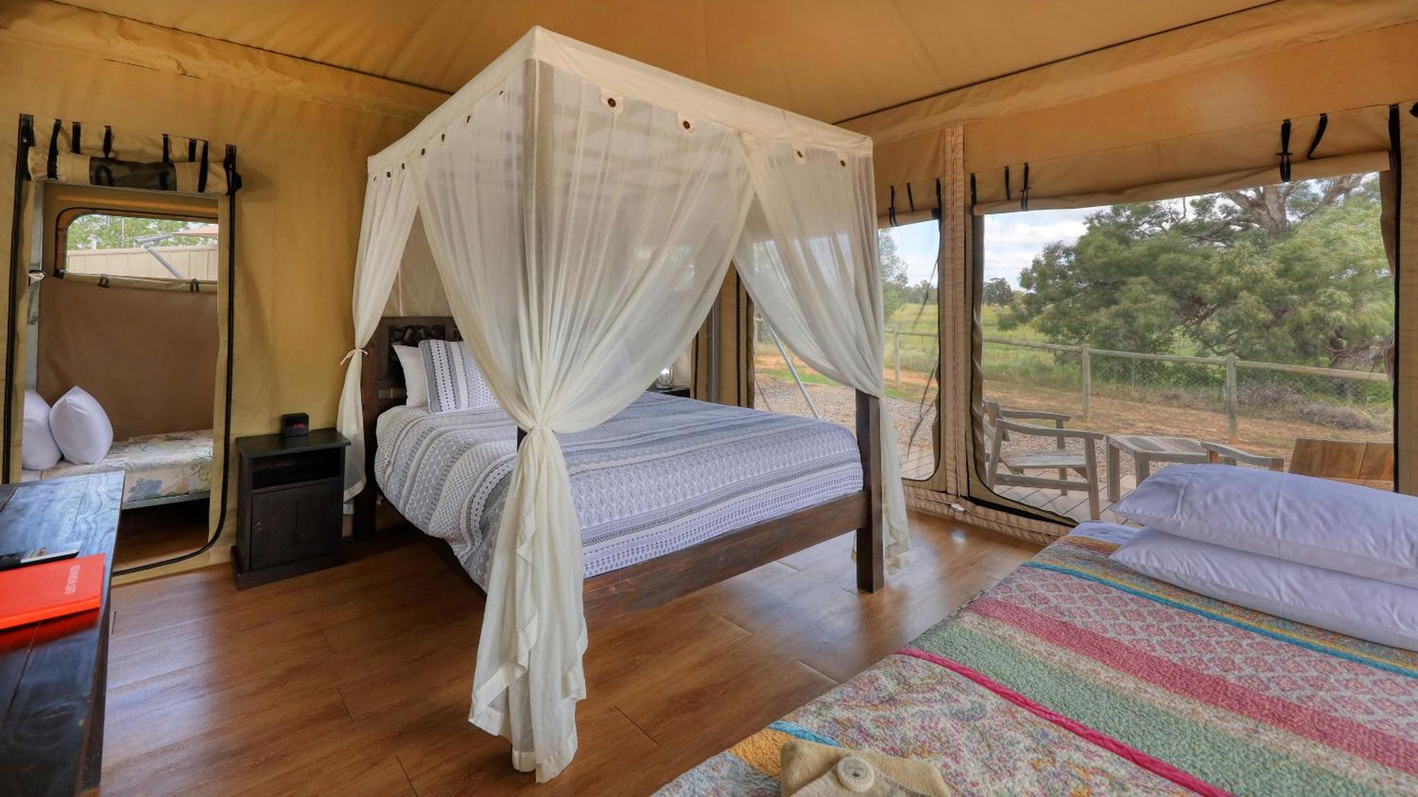 Dubbo Rhino Lodge Экстерьер фото